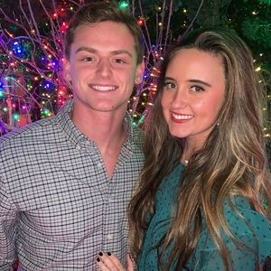 Meet your Posher, Noelle